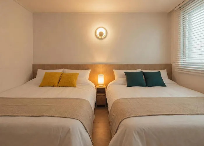 New 5 Minutes To Mangwon Market ,10 Minutes To Hapjeong And Hongdae , Spacious Two-room , 5 Minutes To Mapo-gu Office Station , 2br, 3bd