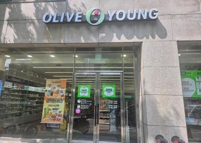 ベッド・アンド・ブレックファスト New 5 Minutes To Mangwon Market ,10 Minutes To Hapjeong And Hongdae , Spacious Two-room , 5 Minutes To Mapo-gu Office Station , 2br, 3bd
