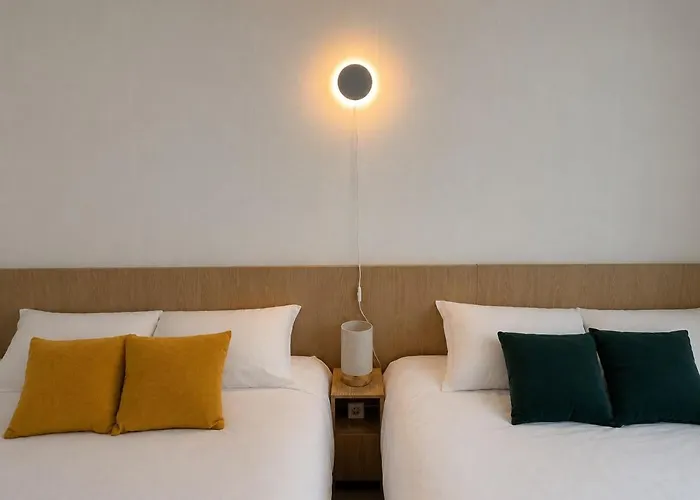 New 5 Minutes To Mangwon Market ,10 Minutes To Hapjeong And Hongdae , Spacious Two-room , 5 Minutes To Mapo-gu Office Station , 2br, 3bd * ソウル特別市