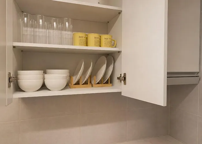 New 5 Minutes To Mangwon Market ,10 Minutes To Hapjeong And Hongdae , Spacious Two-room , 5 Minutes To Mapo-gu Office Station , 2br, 3bd
