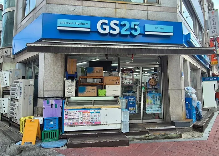 New 5 Minutes To Mangwon Market ,10 Minutes To Hapjeong And Hongdae , Spacious Two-room , 5 Minutes To Mapo-gu Office Station , 2br, 3bd * ソウル特別市